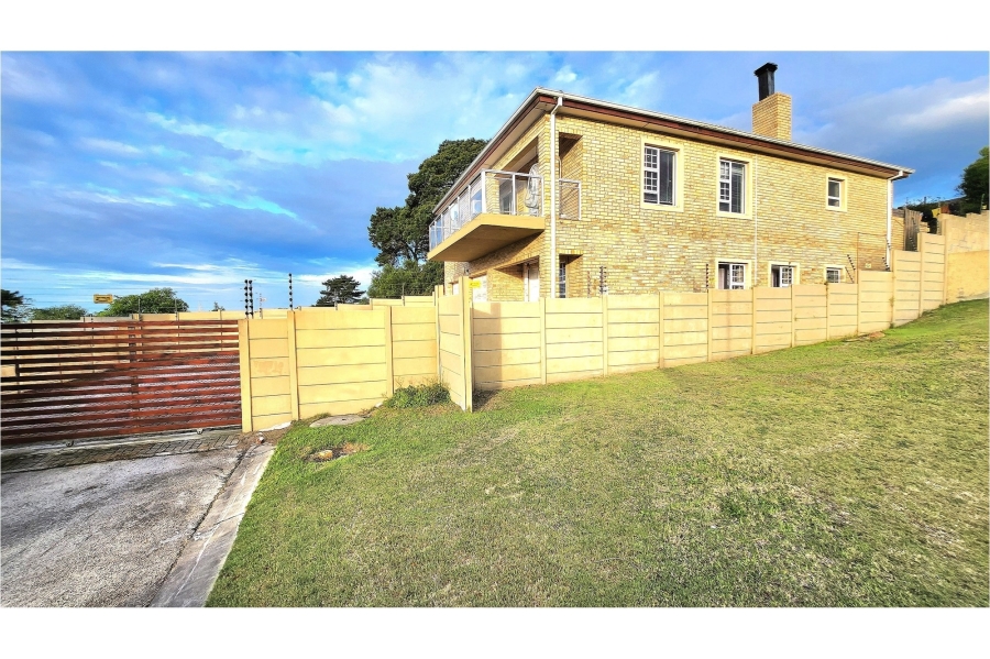 To Let 3 Bedroom Property for Rent in Lorraine Eastern Cape